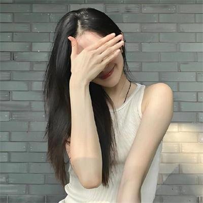 播音台的姊妹花